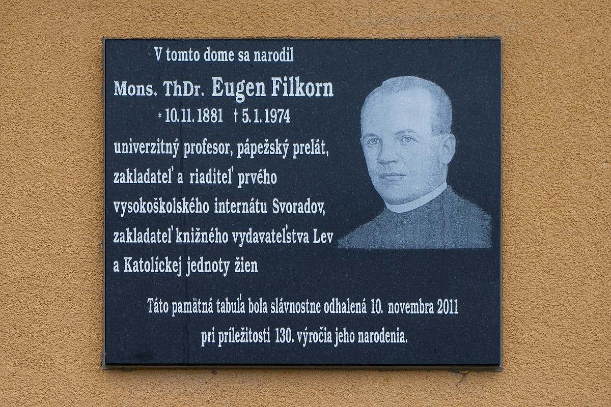 Výroba pamätnej tabule