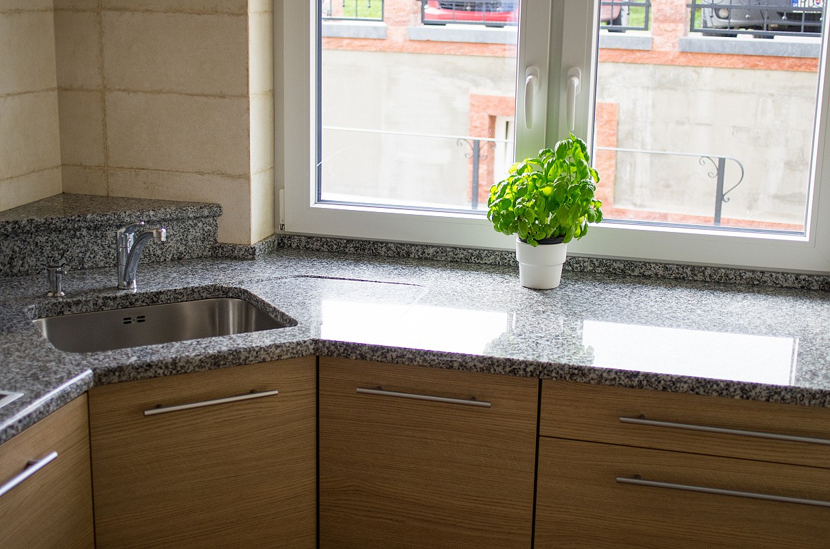 Žulová kuchynská pracovná doska