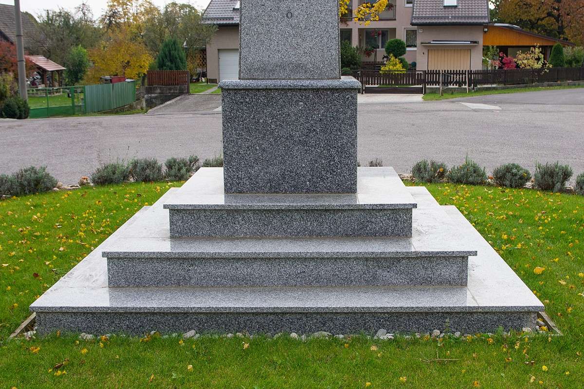 Rekonštrukcia pamätníka