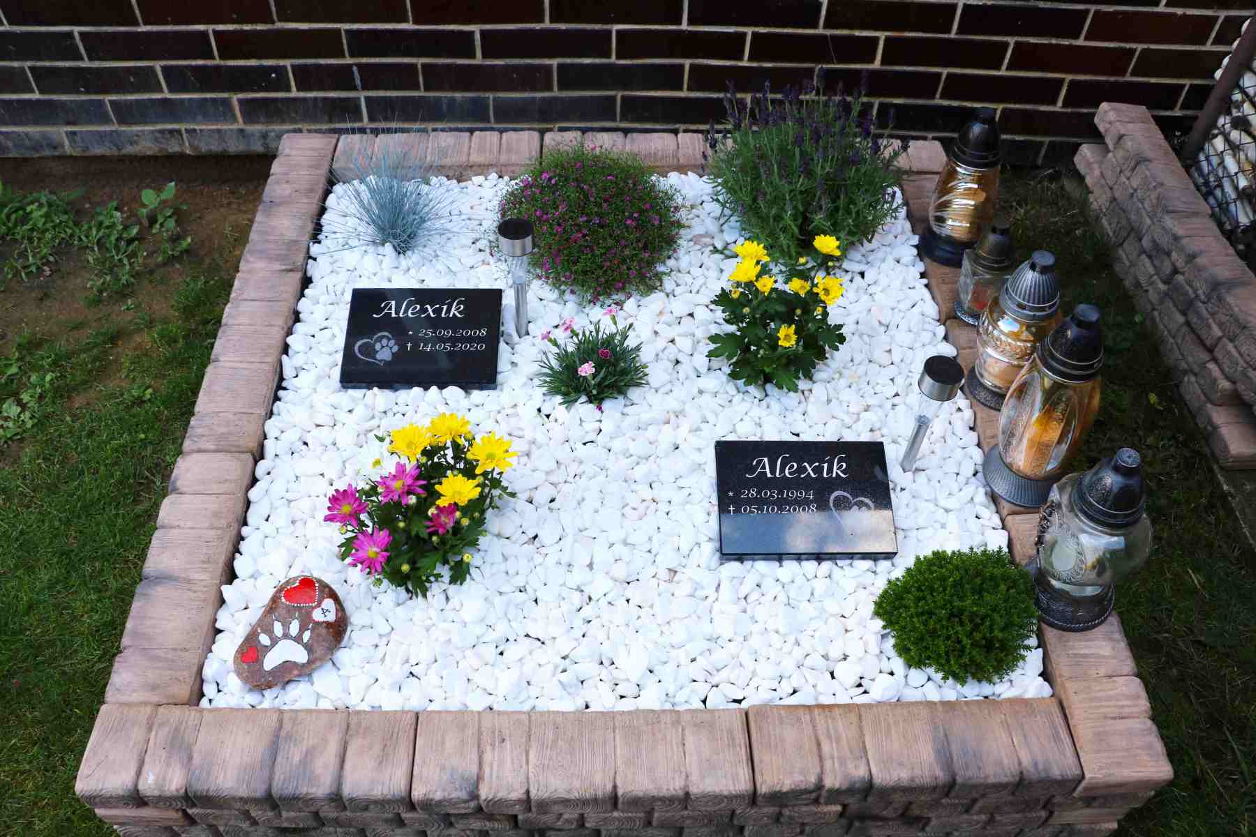 Hroby zvieracích miláčikov